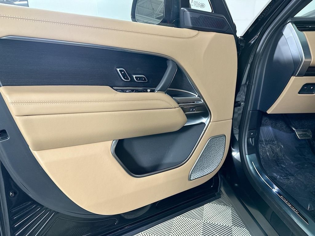 2026 Land Rover Range Rover Autobiography - Photo 22