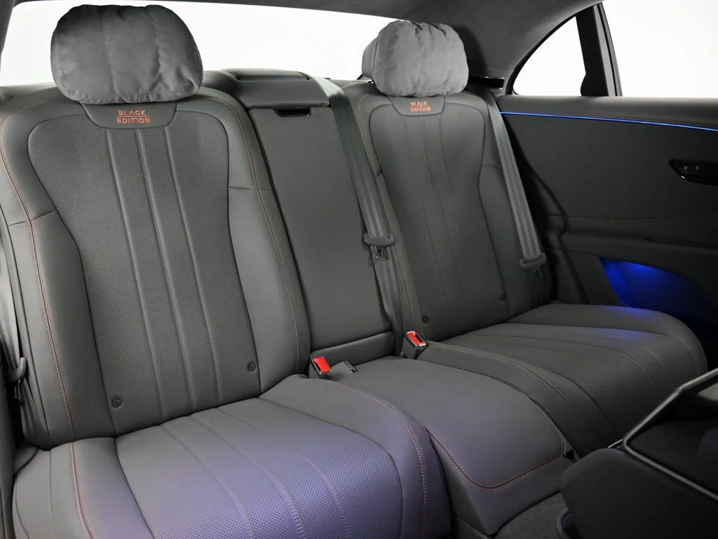 2025 Bentley Flying Spur - Photo 12