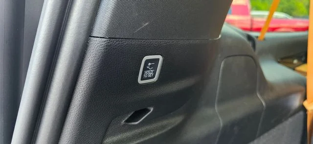 New 2026 Gray Jeep Summit Reserve image 39