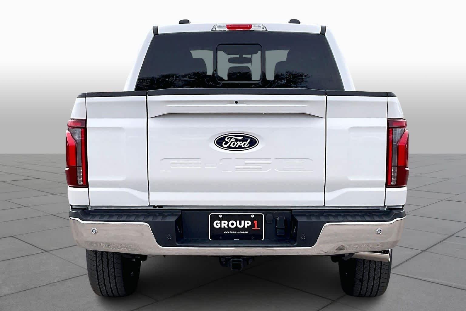New 2026 Star White Metallic Tri-Coat Ford Lariat® image 4
