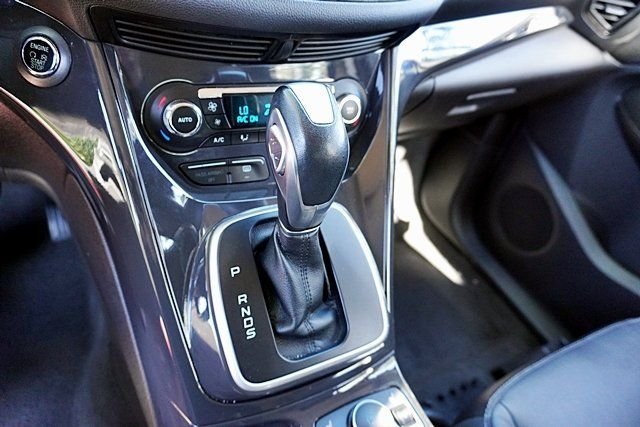 Used 2014 Red Ford Titanium image 28