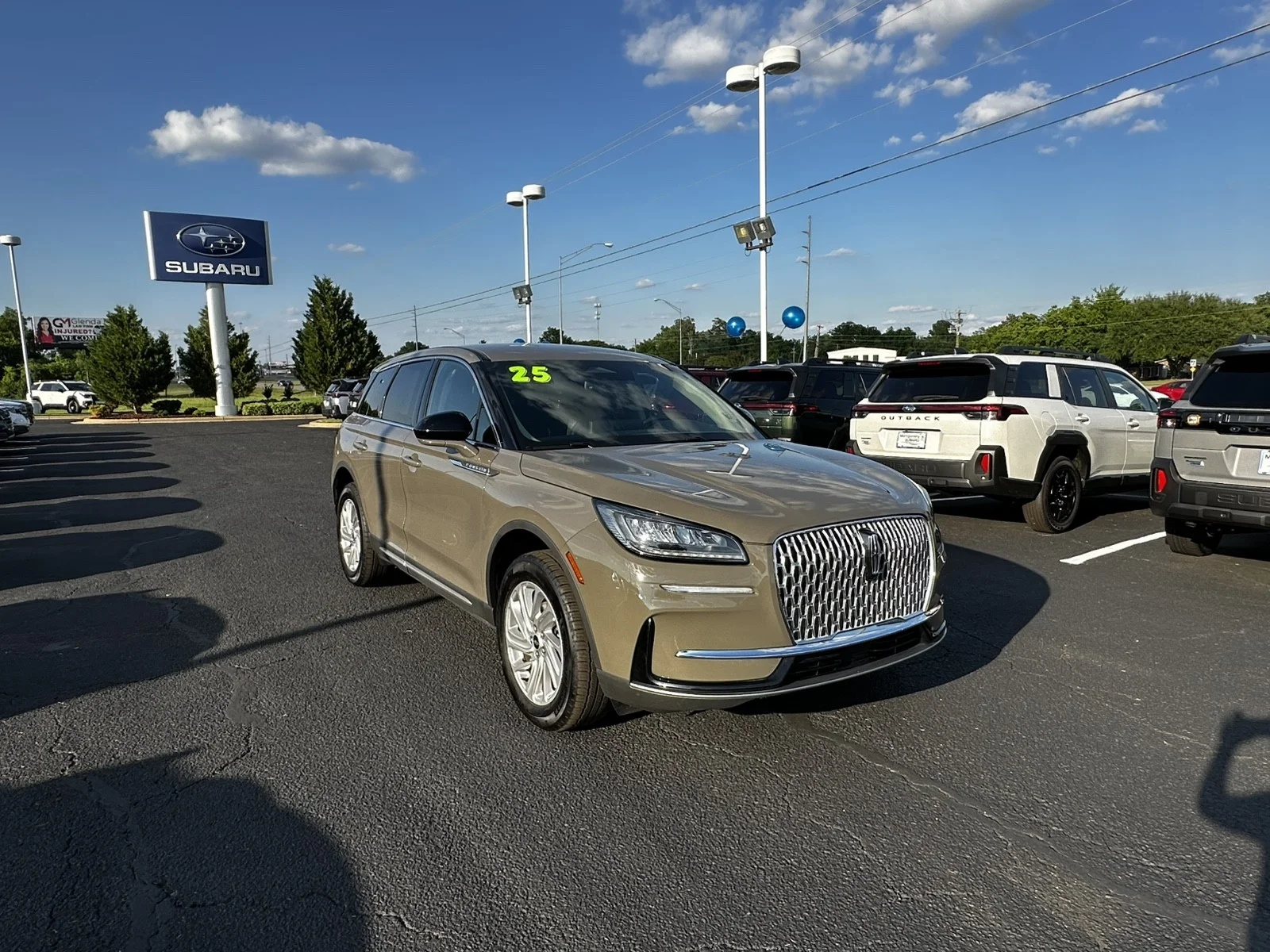2025 Lincoln Corsair Premiere FWD's photo