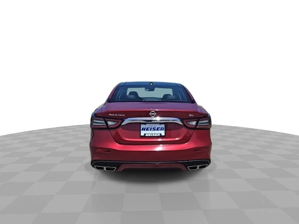 Used 2023  Nissan 3.5 SL image 7