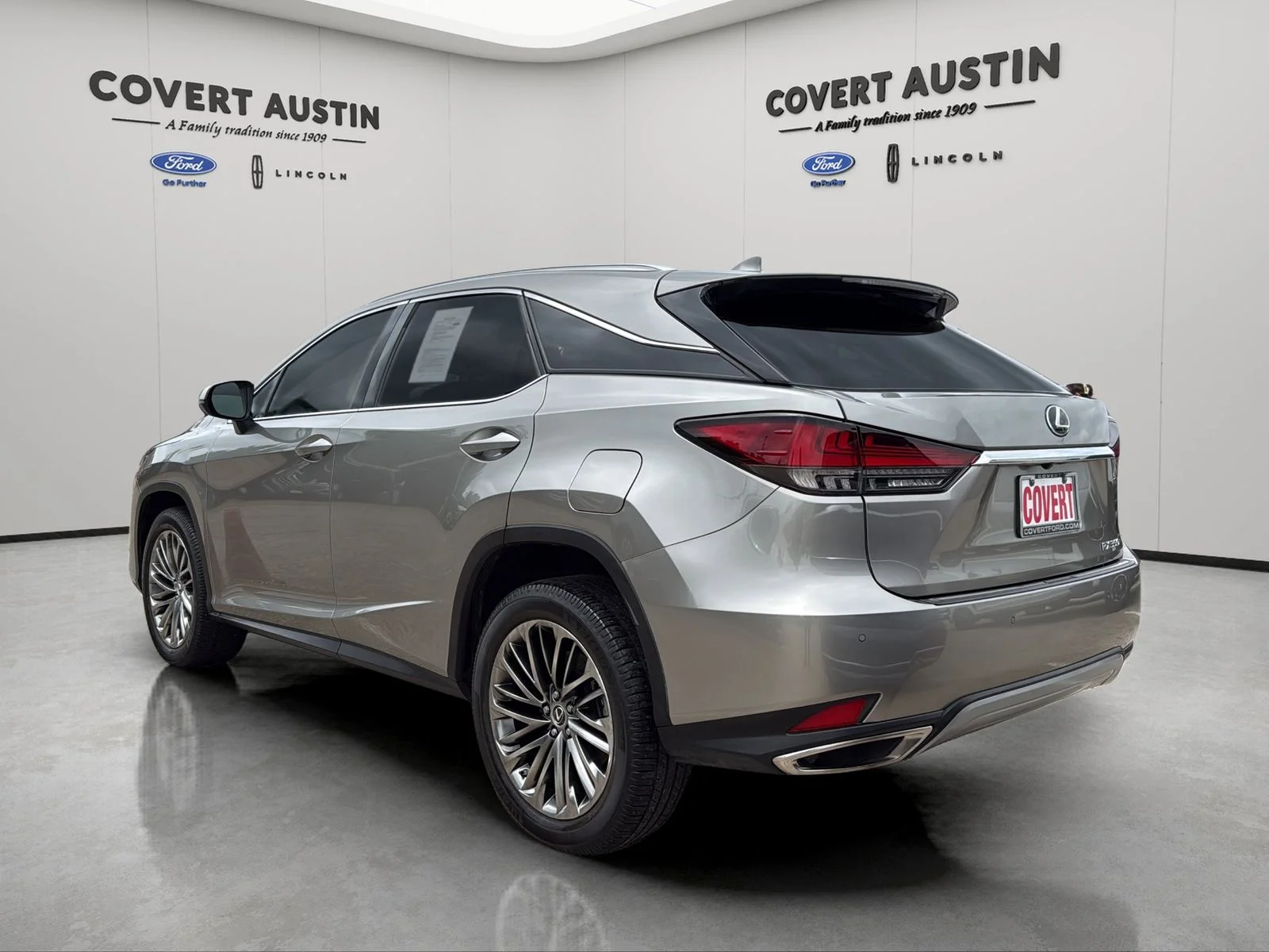 Used 2020 Silver Lexus 350 image 3