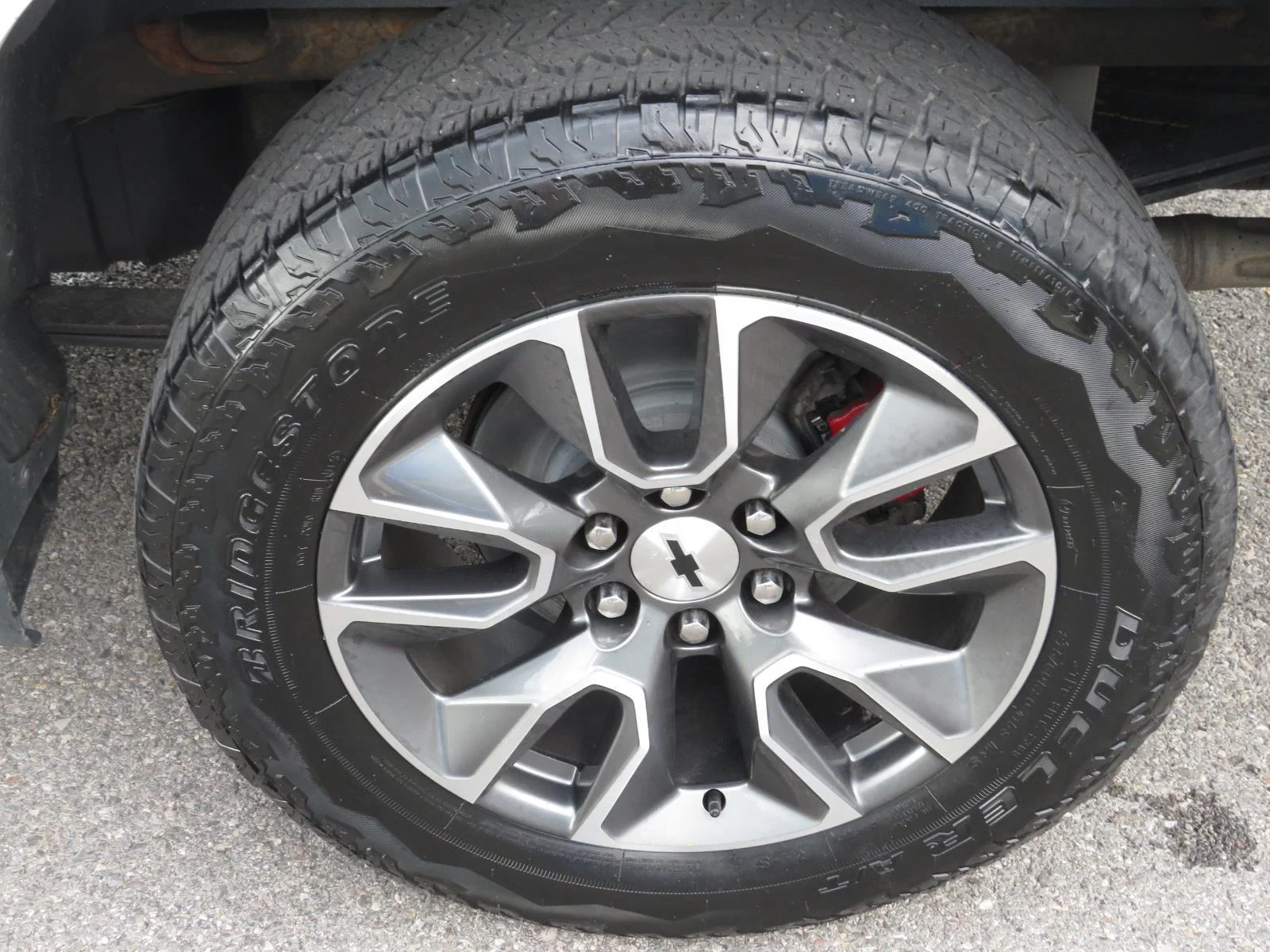 Used 2023 Summit White Chevrolet RST image 13