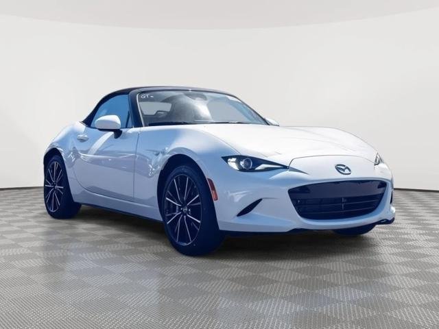 2026 Mazda MX-5 Miata Grand Touring's photo