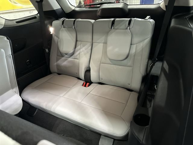 New 2026 Space White Metallic Ford Platinum™ image 30