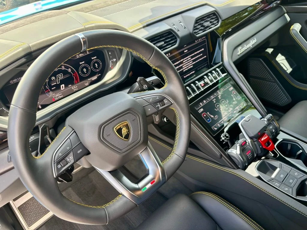 2024 Lamborghini Urus S - Photo 14