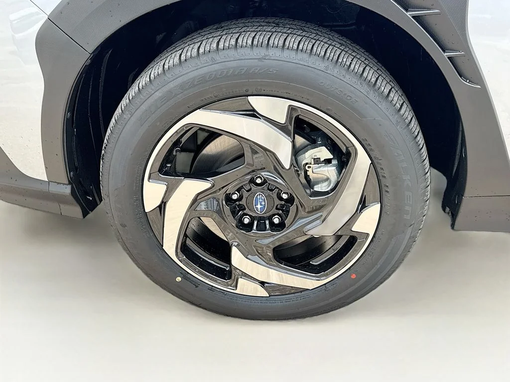 New 2026 ICE SILVER METALLIC Subaru Limited Hybrid image 39