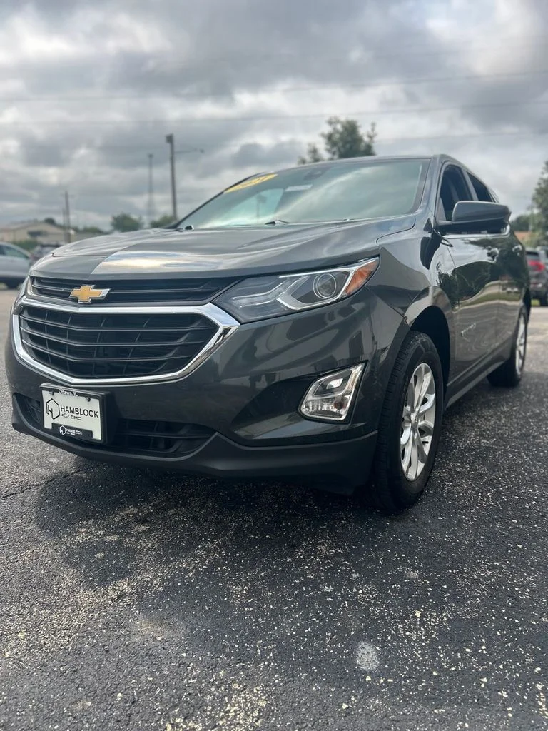 Used 2021 Gray Chevrolet LT image 3