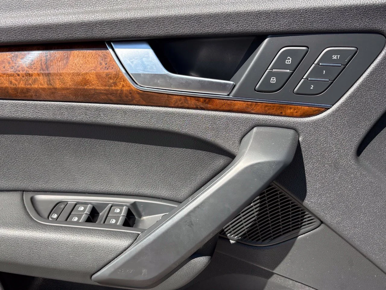 Used 2018 Black Metallic Audi 2.0T Premium Plus image 21