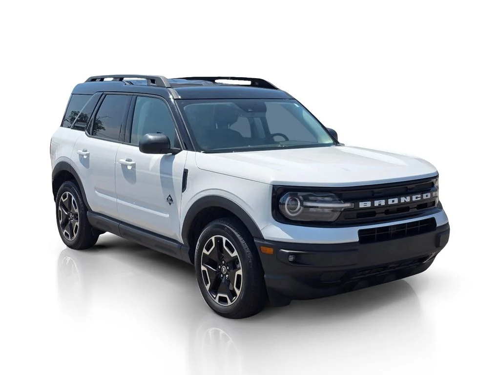 Used 2024 White Ford Outer Banks image 4