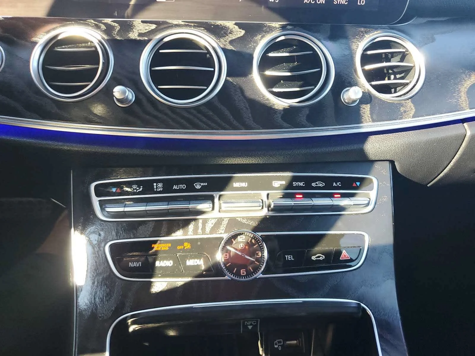 Used 2018 Selenite Gray M Mercedes-Benz AMG® E 43 image 25