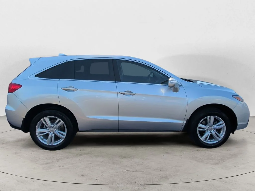 Used 2015 Silver Acura Base image 4