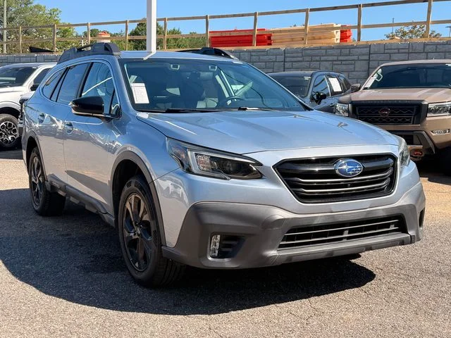Used 2020 Ice Silver Metallic Subaru Onyx Edition XT image 7