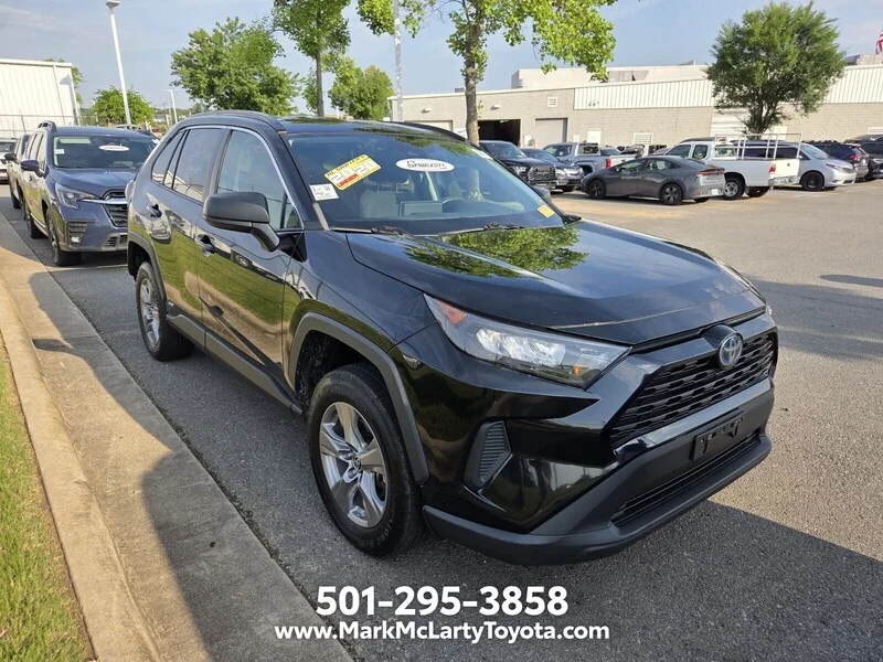 Used 2022 BLACK TOYOTA HYBRID LE AWD image 2