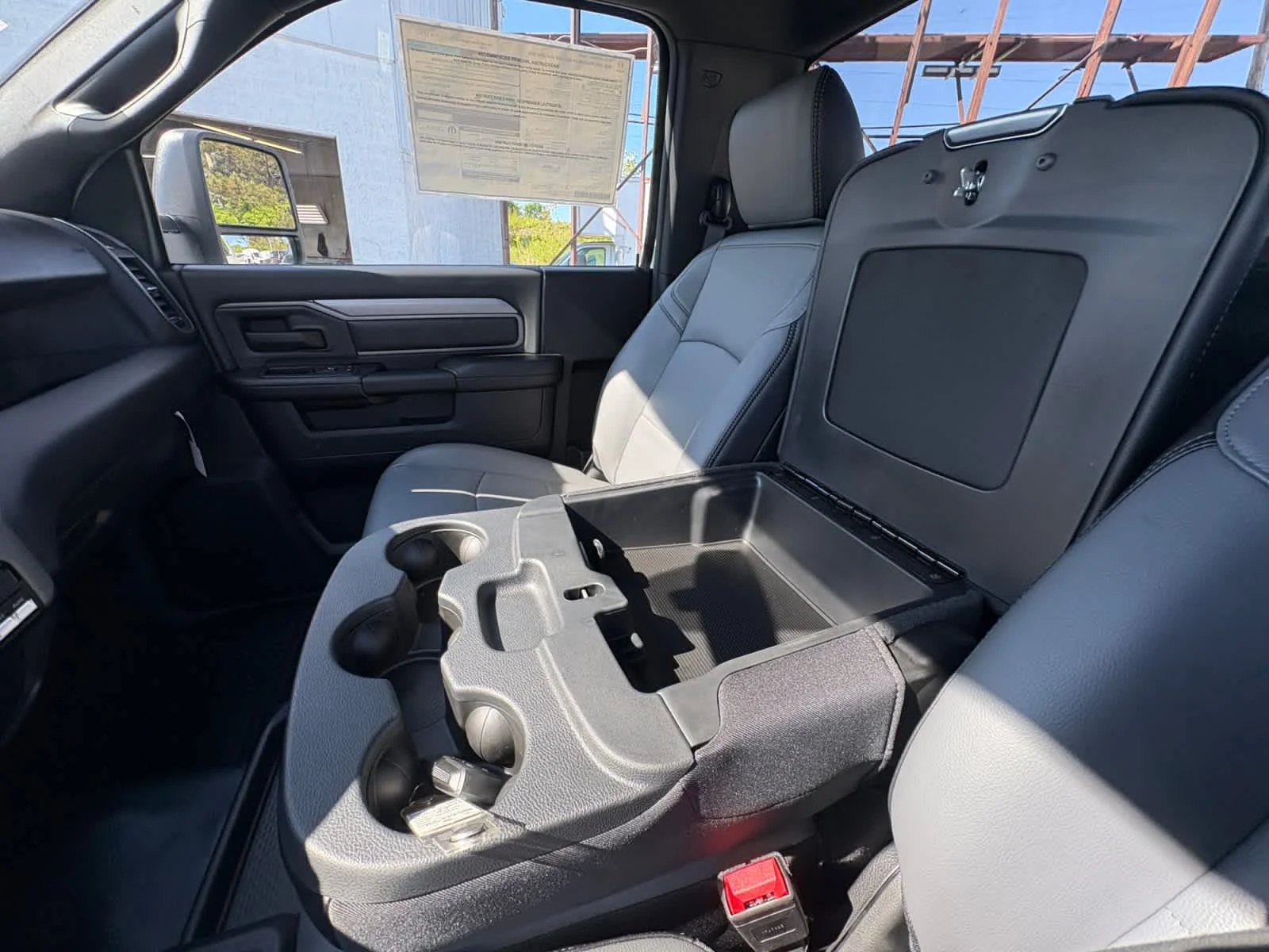 2024 RAM Ram 2500 Pickup Tradesman - Photo 30