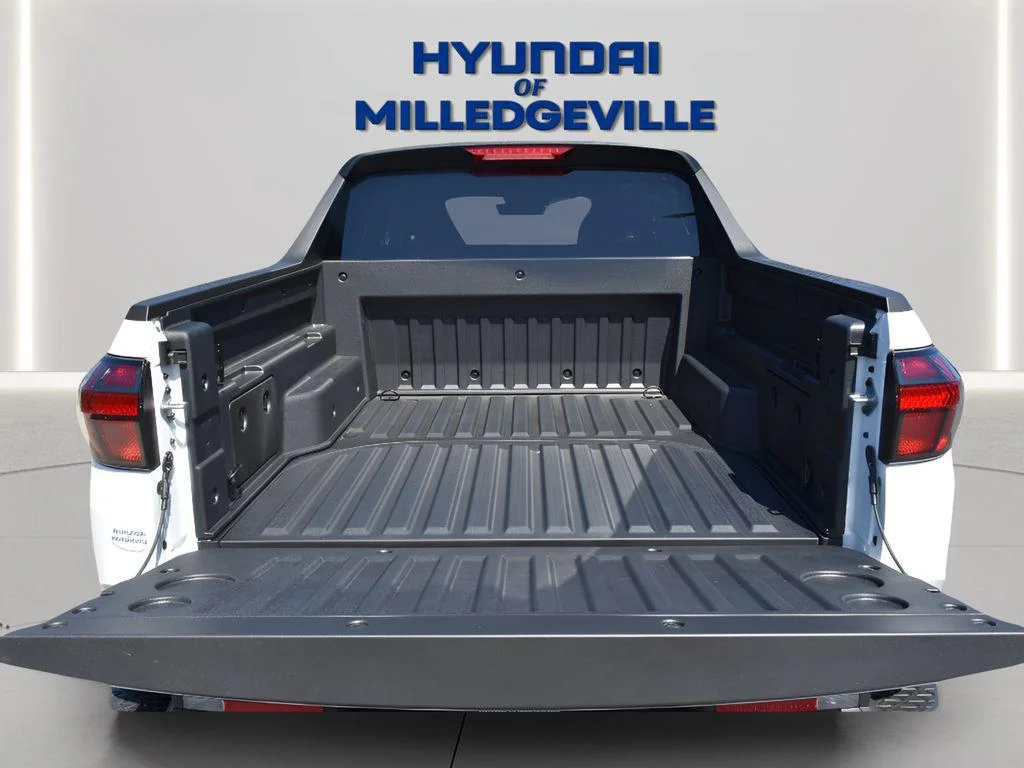 2025 Hyundai Santa Cruz SE - Photo 14