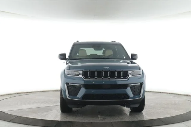 New 2026 Steel Blue Exterior Paint Jeep Limited image 12