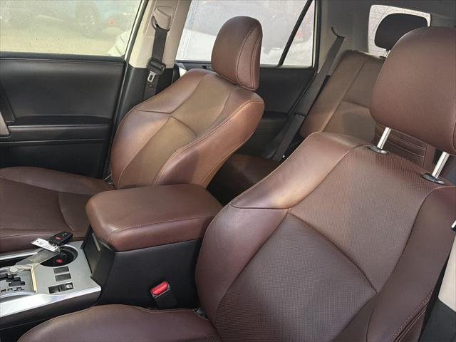 Certified Used 2023 BLIZZARD PEARL Toyota  image 32