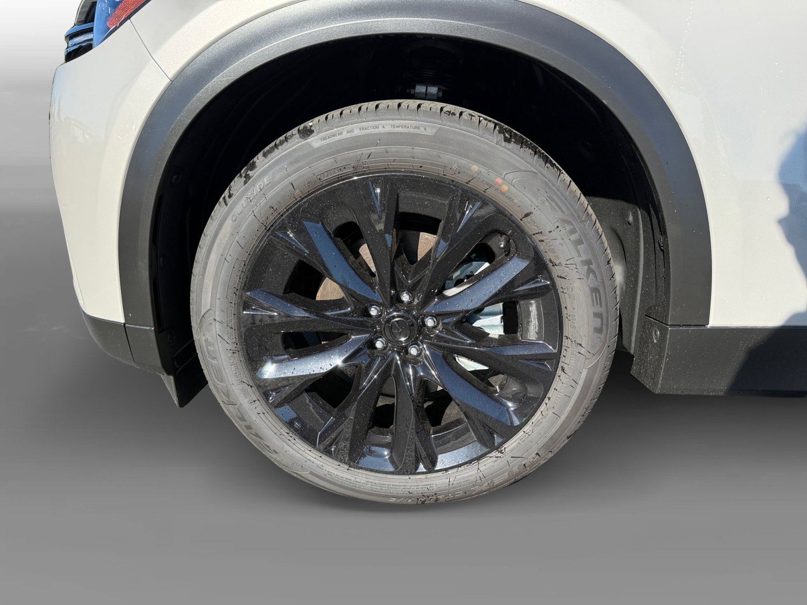 2026 Mazda CX-90 Premium Package - Photo 9