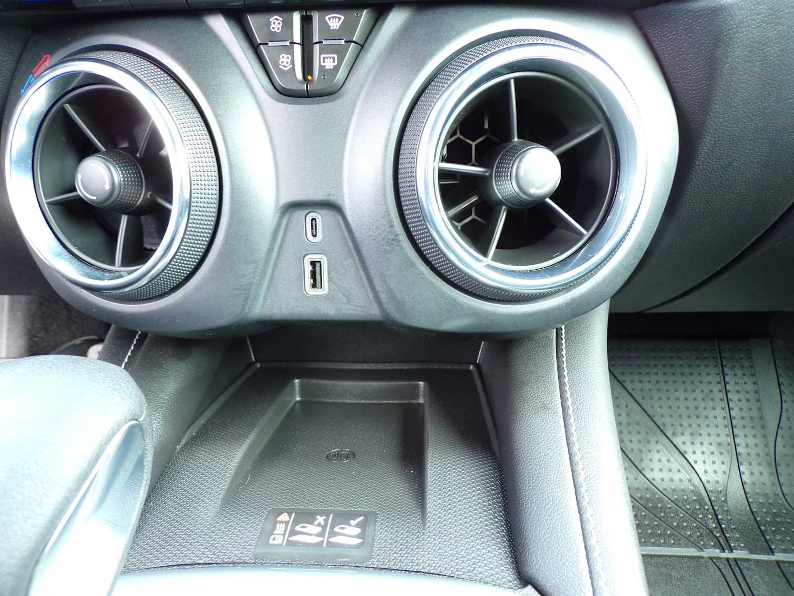 2023 Chevrolet Blazer 2LT - Photo 13