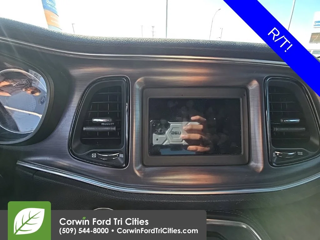 Used 2018 White Dodge R/T image 11