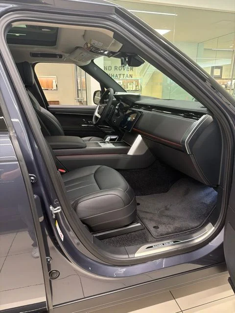 New 2026 Blue Land Rover SE image 7