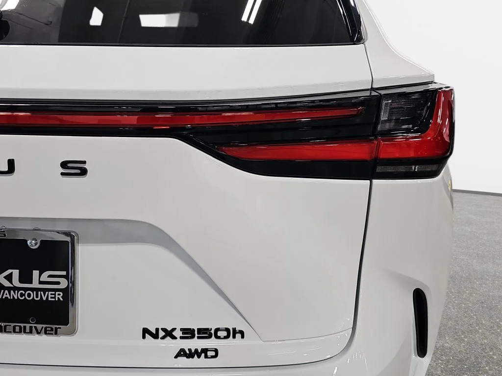 New 2026 Ultra White Lexus PREMIUM image 32