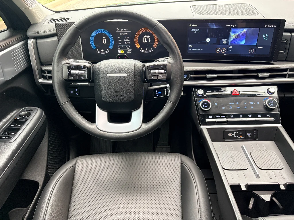 Used 2025 Atlantis Blue Hyundai XRT image 12