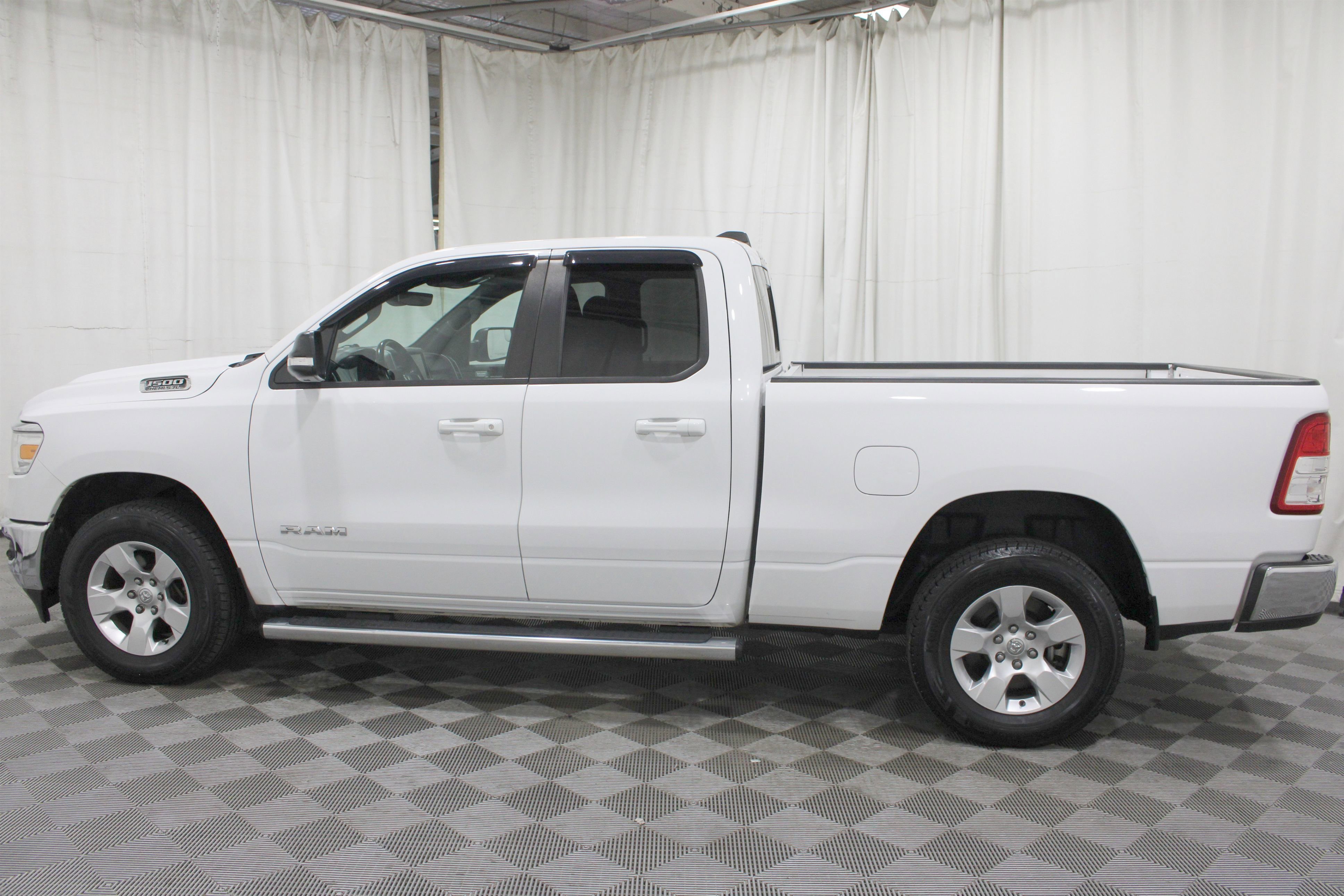 Used 2021 Bright White Clearcoat Ram Big Horn image 31