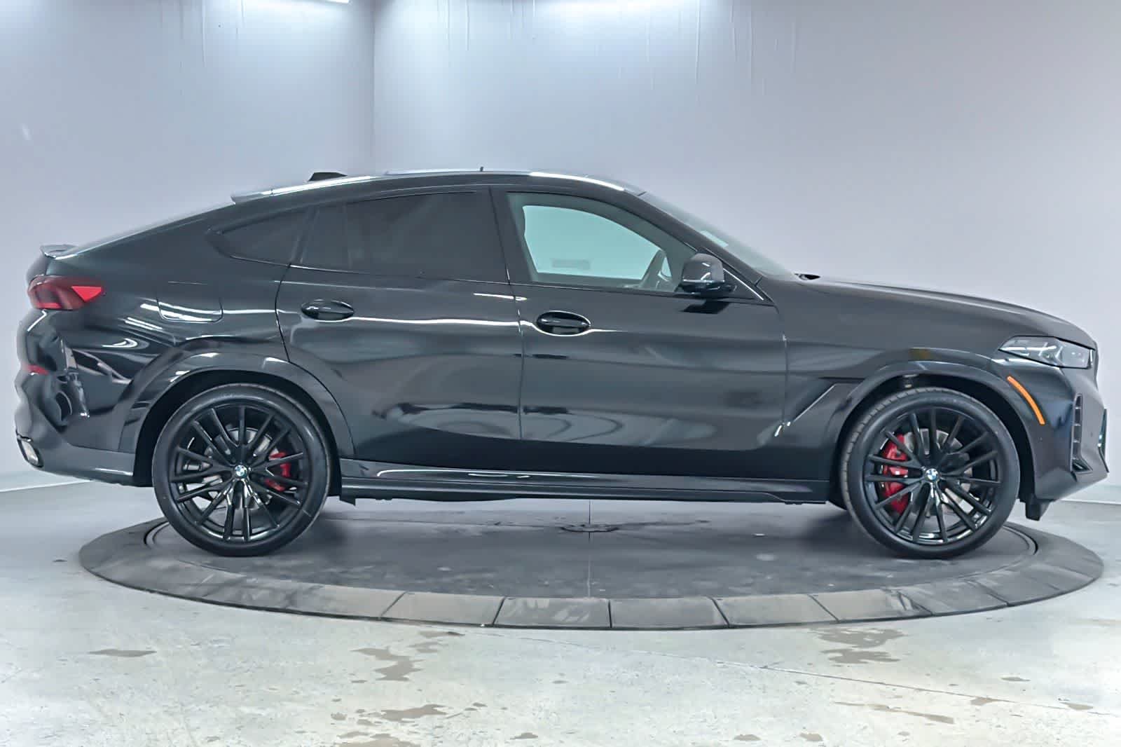 New 2027 Black Sapphire Metallic BMW xDrive40i image 8