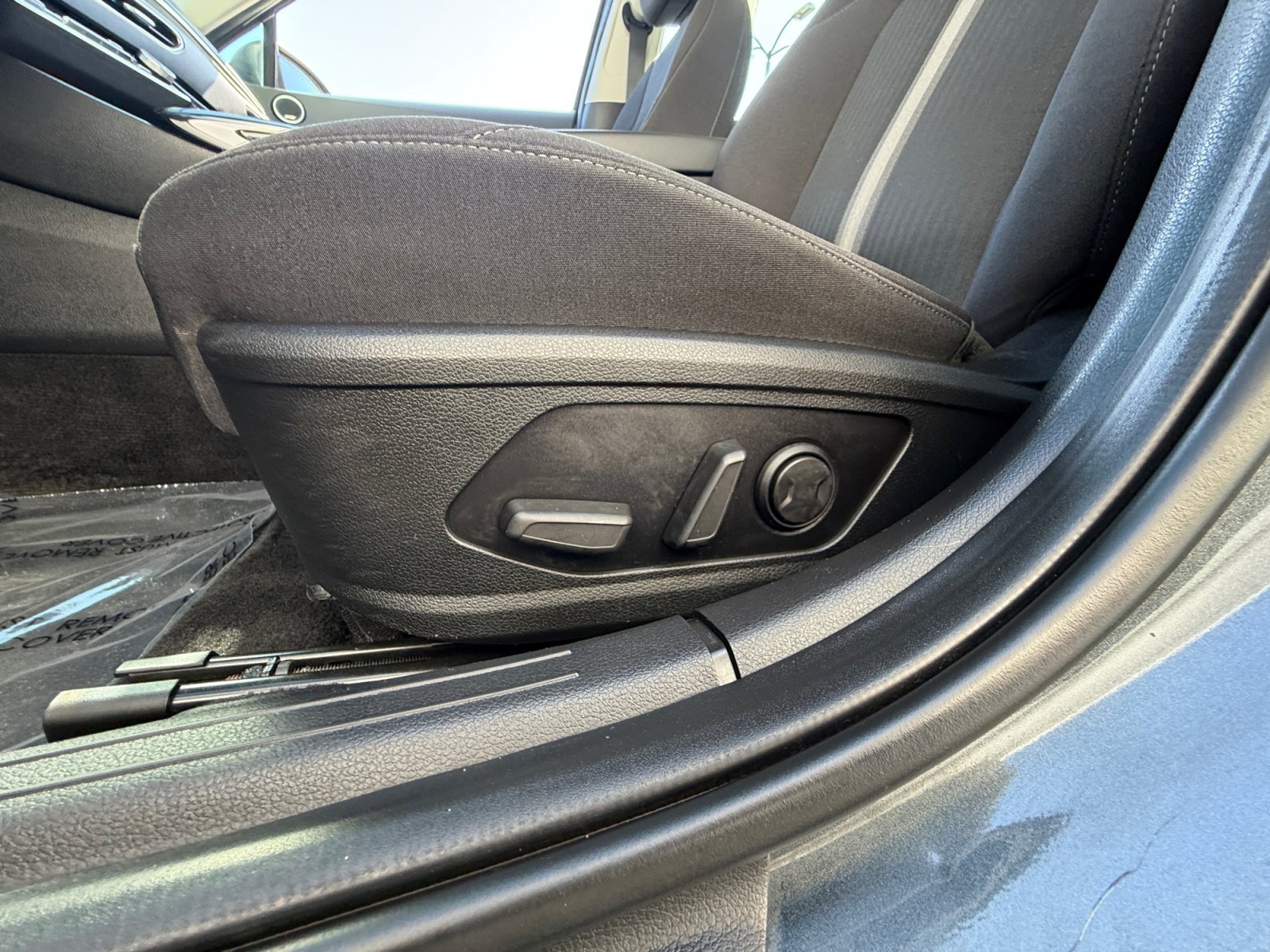 Used 2022 Portofino Gray Hyundai SEL image 9