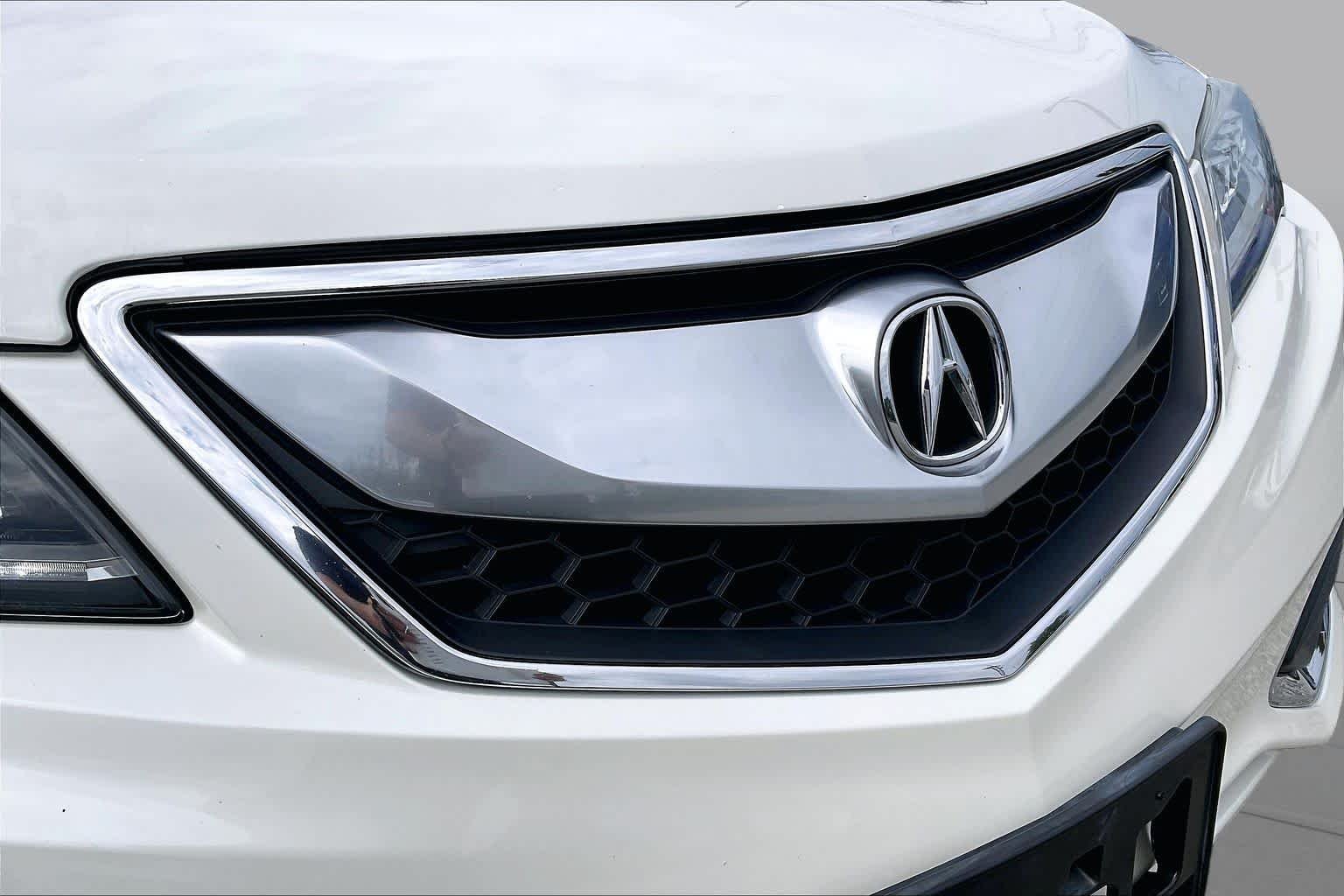 Used 2016 White Diamond Pearl Acura Tech Pkg image 31