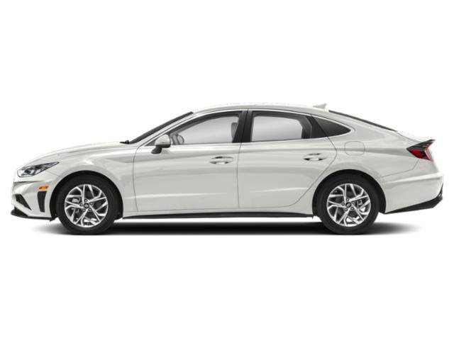 Used 2021 Quartz White Hyundai SEL image 3