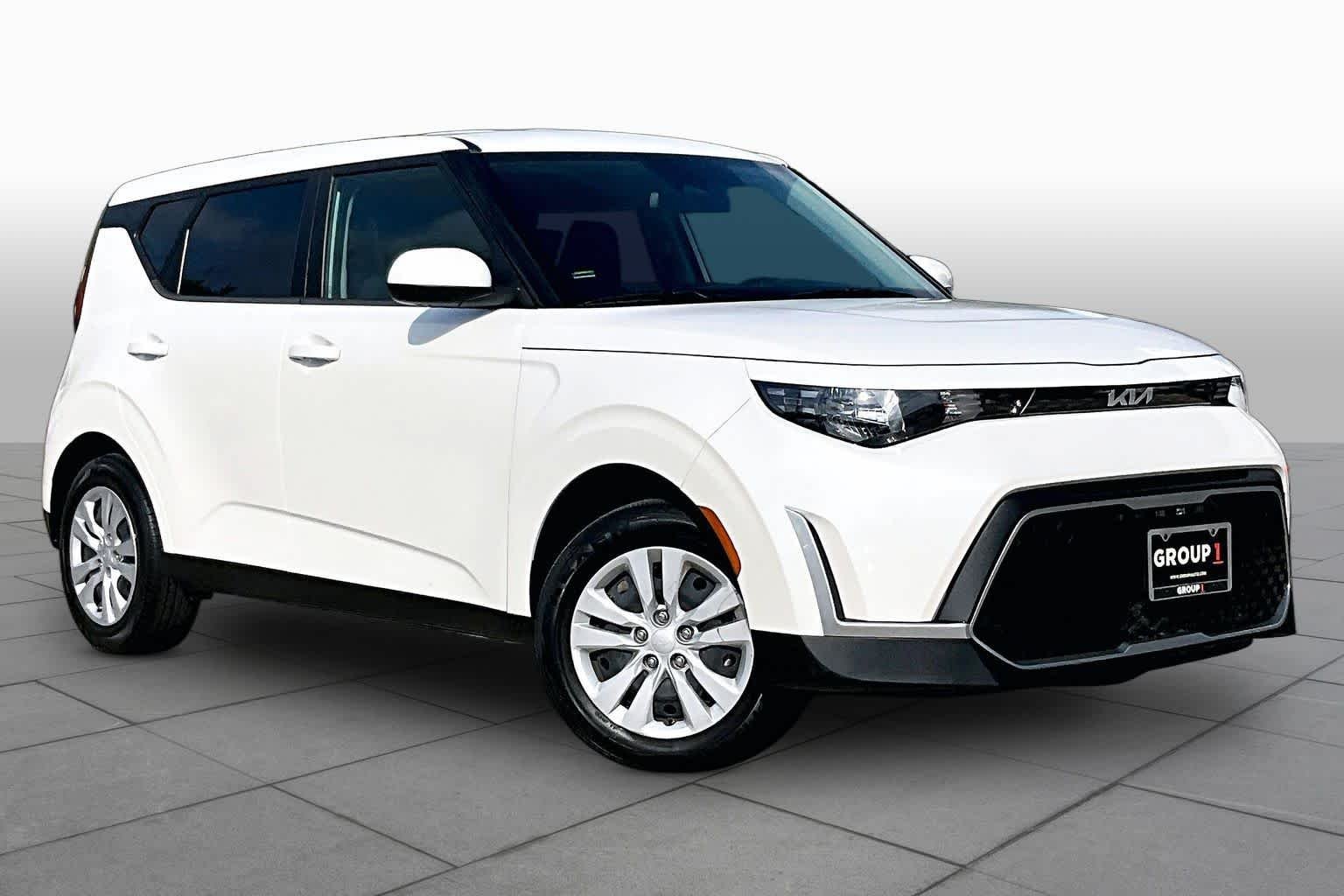 Pre-Owned 2023 Kia Soul LX