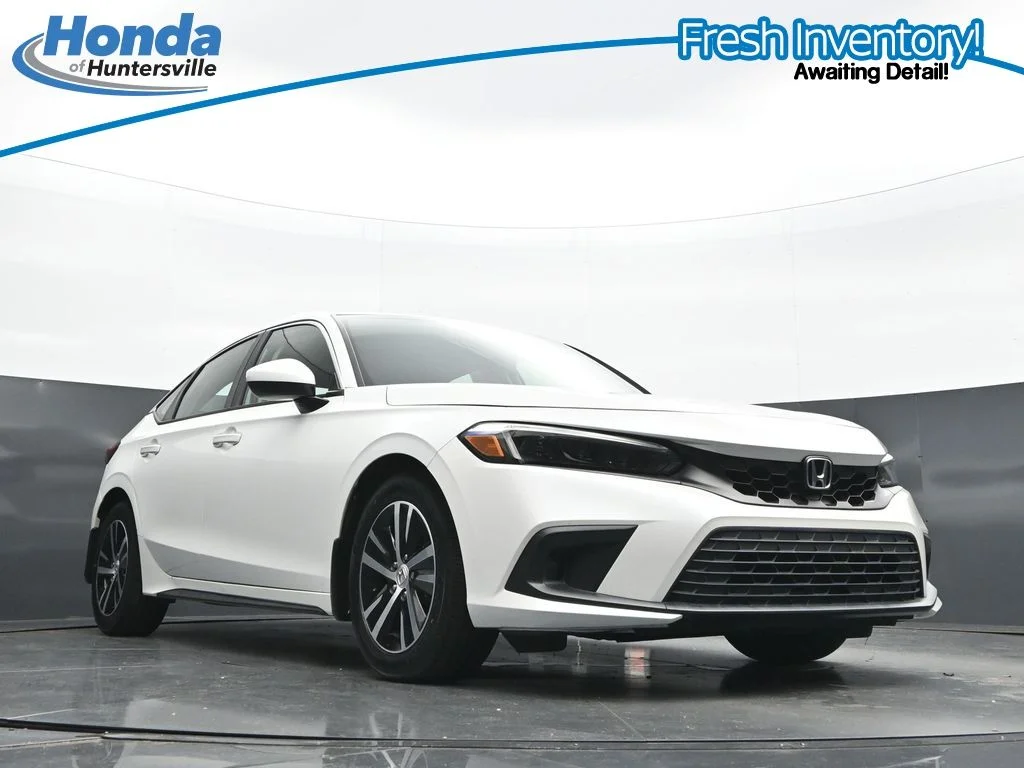 Used 2024 Platinum White Pearl Honda 2.0L LX image 27