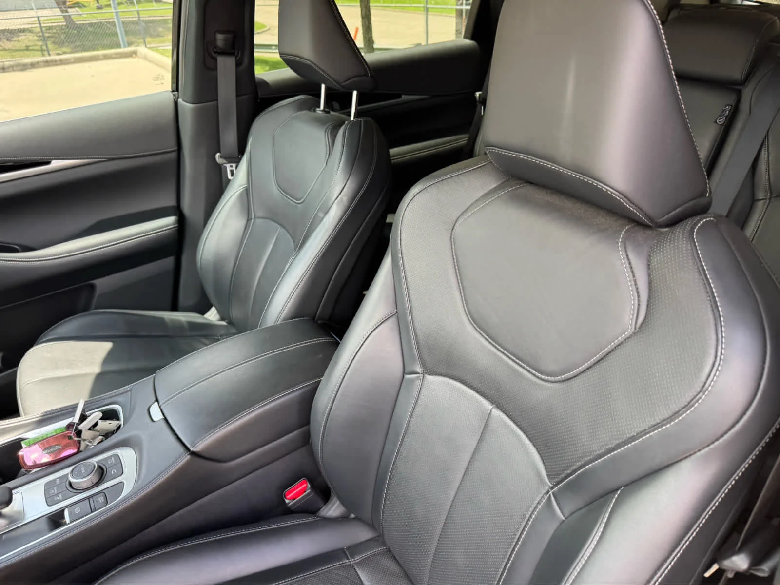 Certified Used 2023 Mineral Black INFINITI PURE image 12