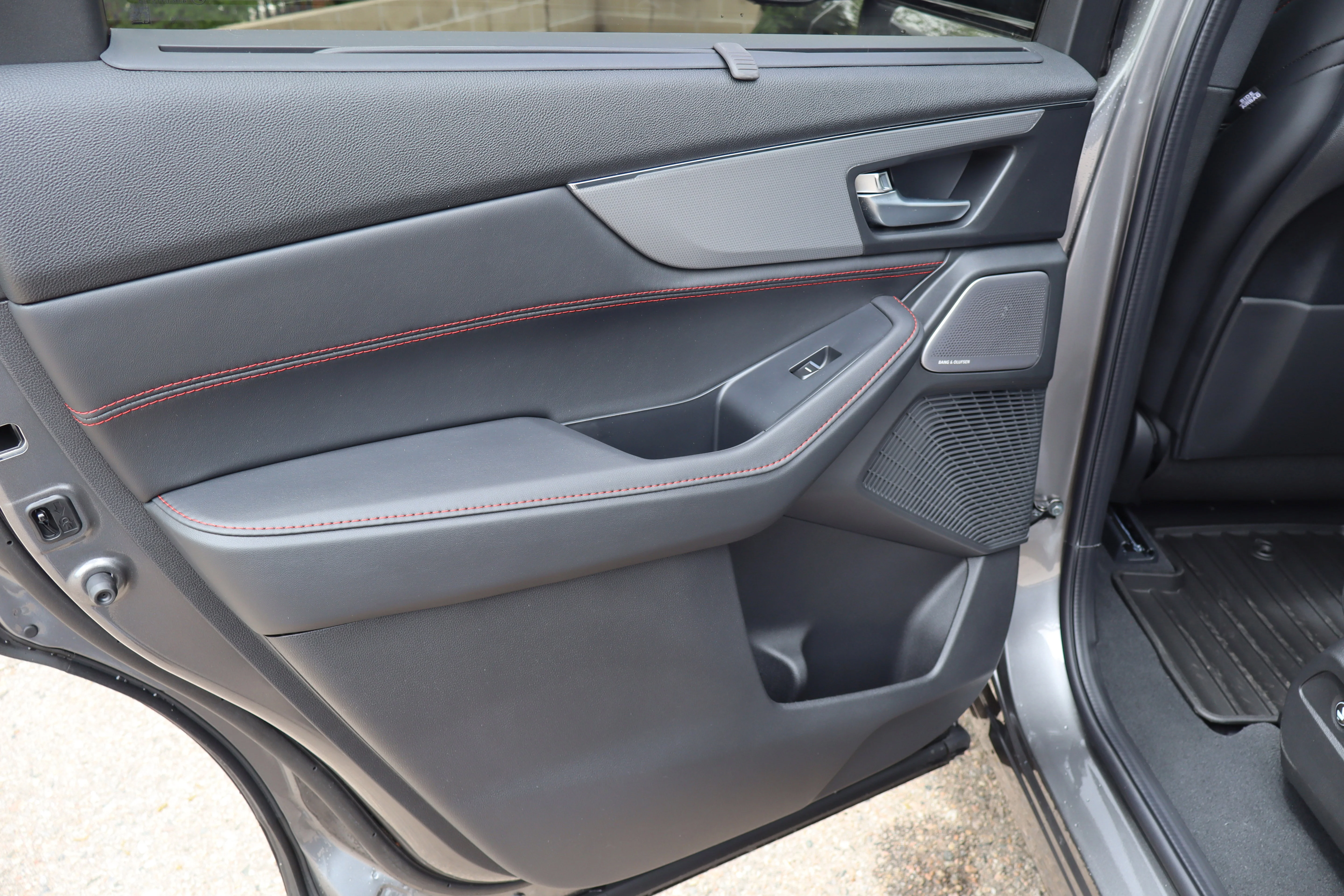 New 2026 Liquid Carbon Metallic Acura w/A-Spec Advance Package image 28