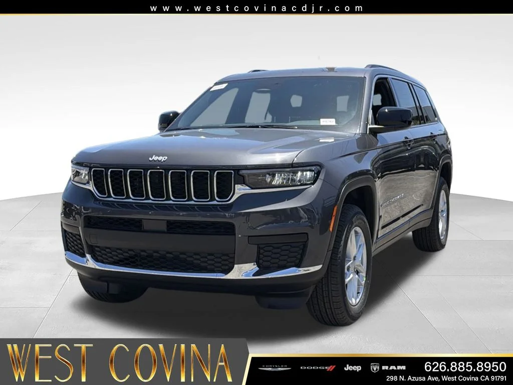 New 2026 Baltic Gray Metallic Clear-Coat Exterior Paint Jeep Laredo image 2