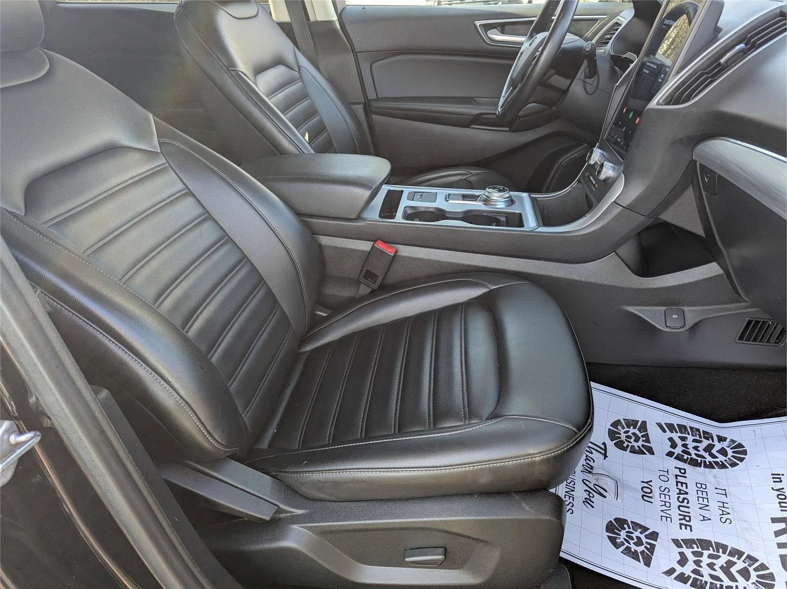 Used 2022 Agate Black Ford SEL image 37