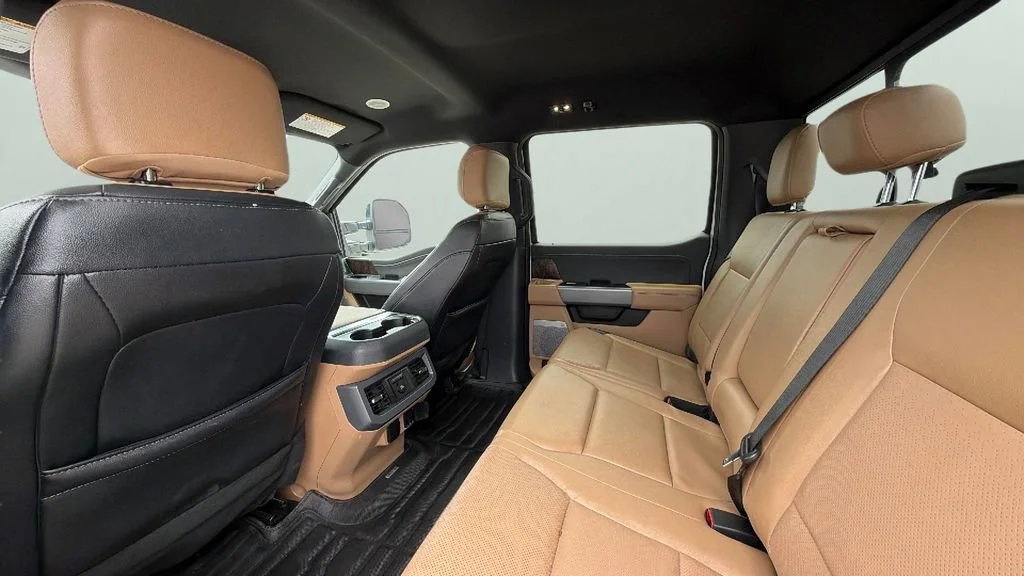 Used 2024 White Ford Lariat image 28
