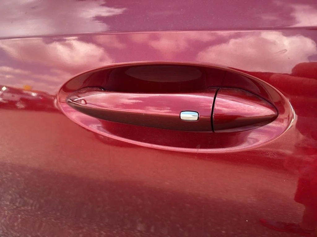 Used 2022 Cinnabar Metallic Buick Essence image 8