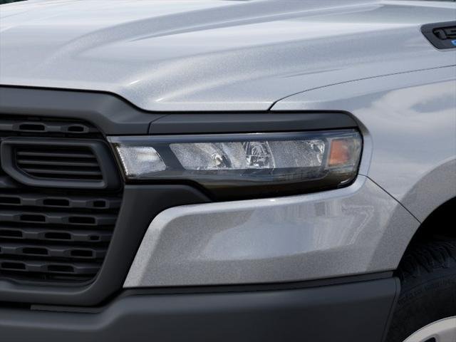 New 2025 Billet Silver Metallic Clear-Coat Exterior Paint RAM Tradesman image 18