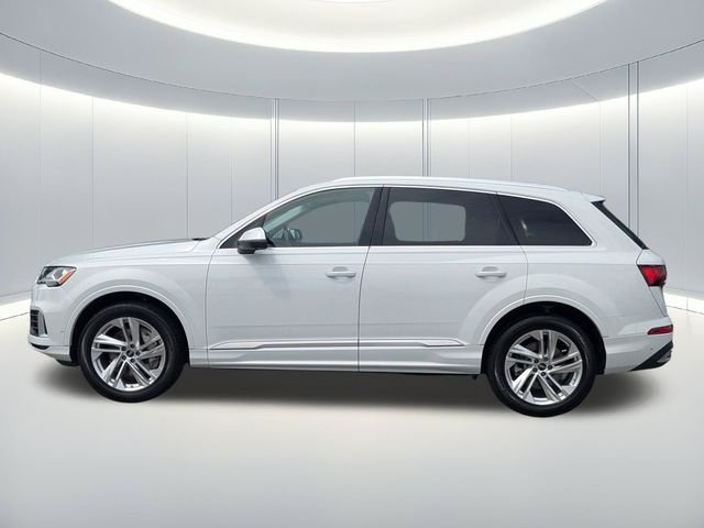 Used 2023  Audi 45 Premium image 4