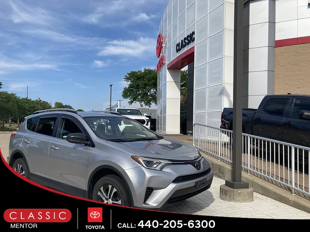 2018 Toyota RAV4 LE