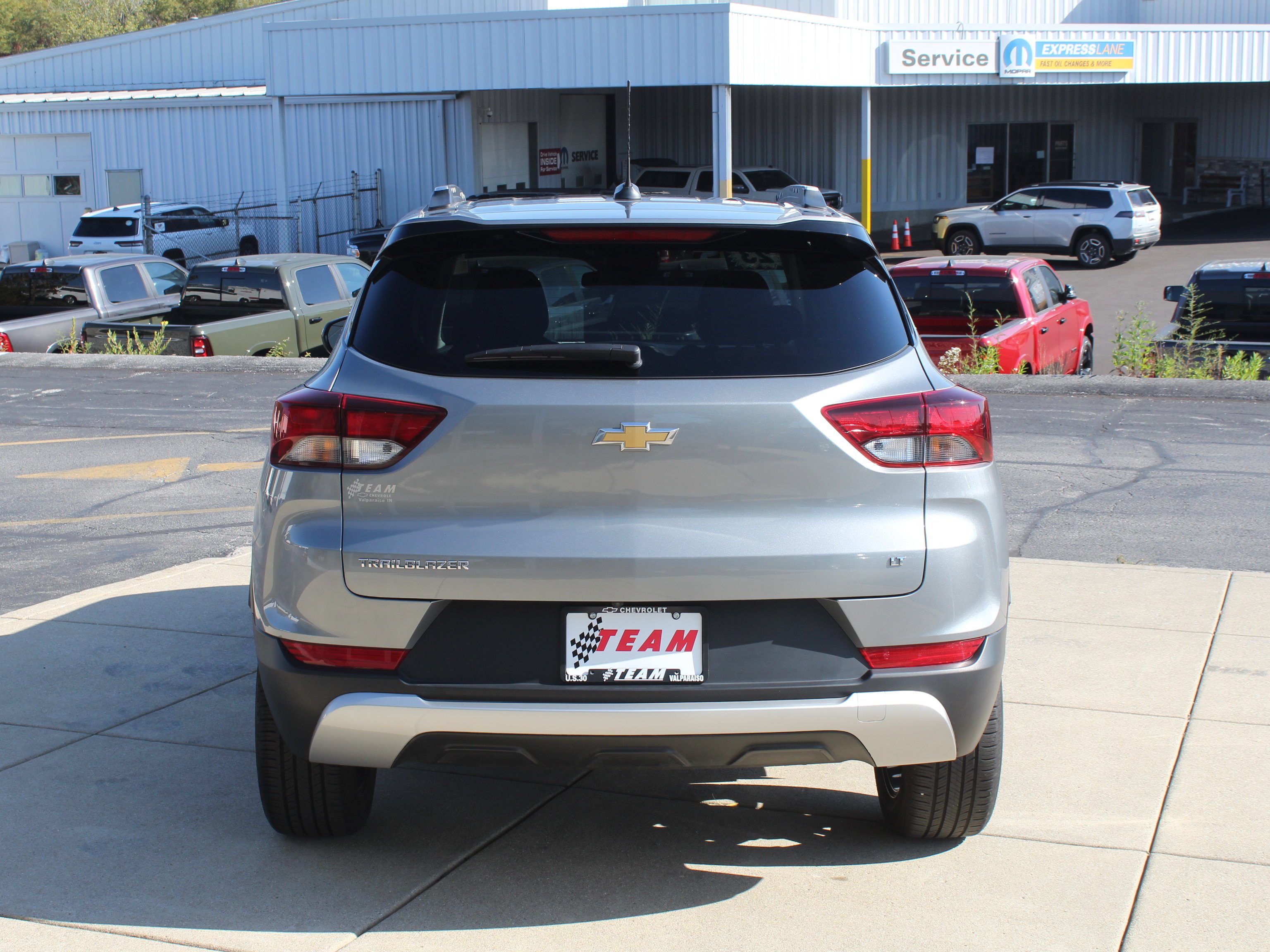 Used 2023 STERLING GRAY METALLIC Chevrolet LT image 7
