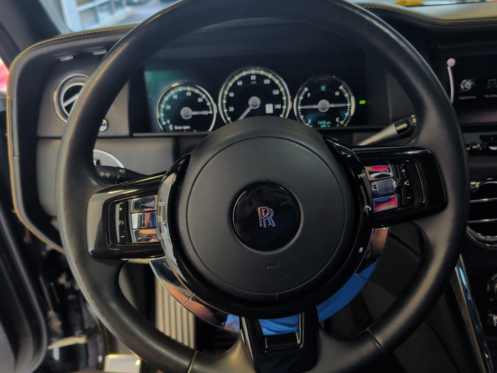 Used 2021 BLACK ROLLS ROYCE BASE image 18