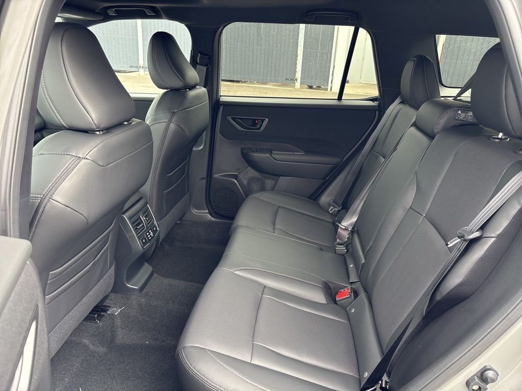 2026 Subaru Outback Limited - Photo 12