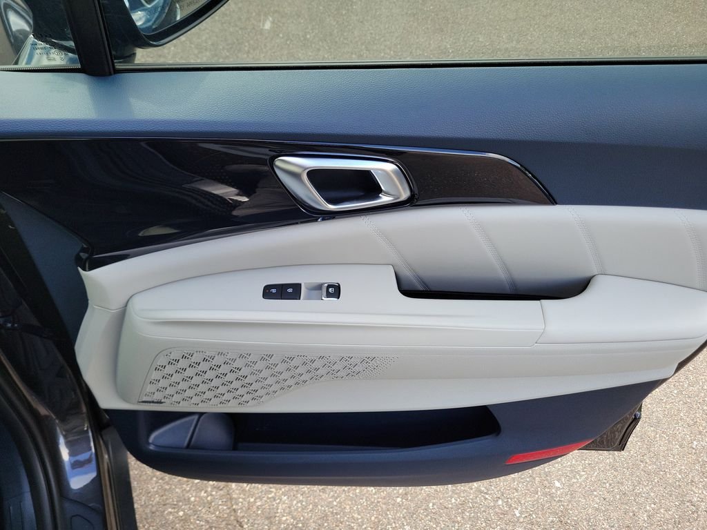 New 2026 Gray Kia SX Prestige image 10